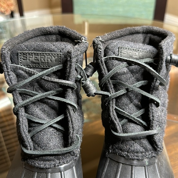 New Sperry‎ Wool Quilted Duck boots. Blackish grey - Picture 8 of 9